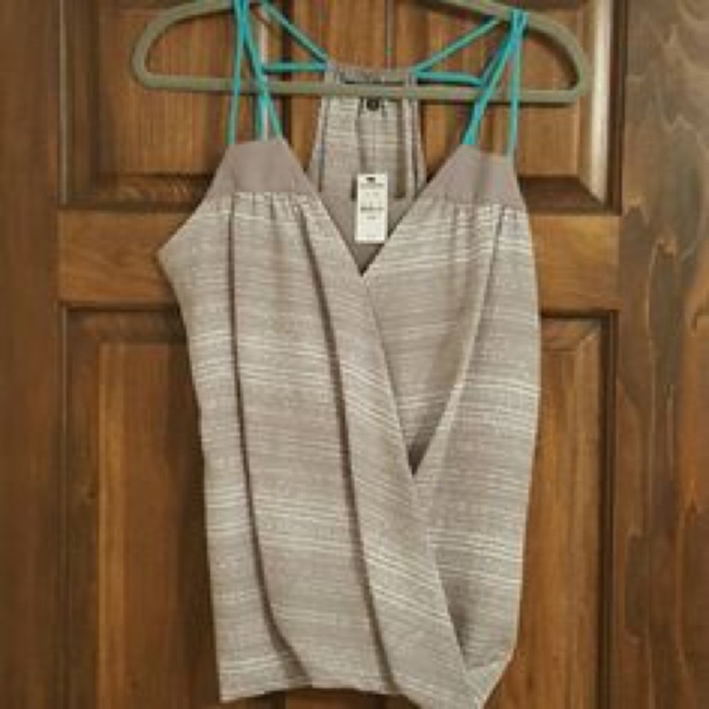 Express Tan/Taupe and White Print tank - Picture 4 of 4
